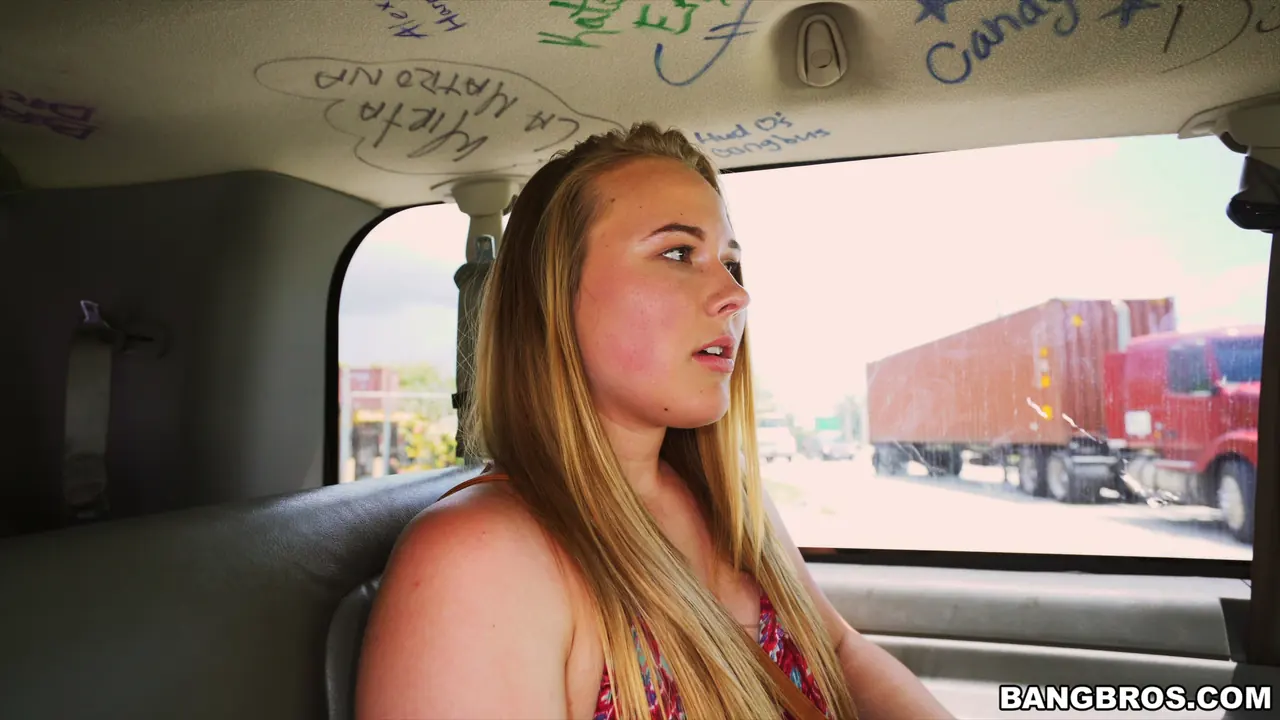 ▷ Alyssa Cole in Bang Bus to The Rescue (Photo 66) | Bangbros