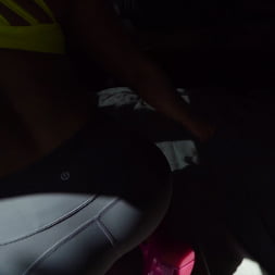 Brooke Beretta in Yoga Hoser Hops On The Bus (Photo 264) Brooke Beretta in 'Bangbros' Yoga Hoser Hops On The Bus (Thumbnail 264)