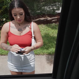 Diamond Franco en 'Bangbros' Chica sexy se sube al autobús para una entrevista de trabajo (Miniatura 272)