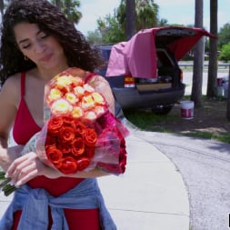 Gabriela Lopez in 'Bangbros' Fucking The Hottest Flower Girl (Thumbnail 22)