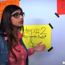 Mia Khalifa in BJ Lessons (Photo 48) Mia Khalifa in 'Bangbros' BJ Lessons (Thumbnail 48)