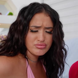 Nia Bleu en 'Bangbros' El trasero aceitoso toma dos pollas (Miniatura 240)