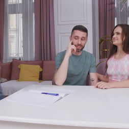 Olivia Zlota en 'Bangbros' Mi hijastra es una puta (Miniatura 94)