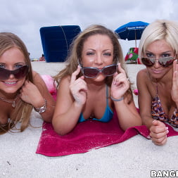 Sofia Ressen en 'Bangbros' Chicas de playa (Miniatura 32)