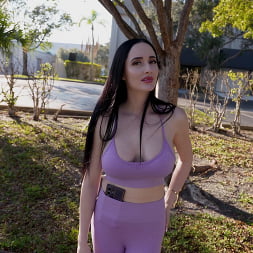 Violet Voss in Roses are Red Violets are Voss (Photo 64) Violet Voss in 'Bangbros' Roses are Red Violets are Voss (Thumbnail 64)